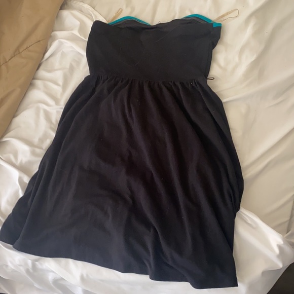 Dress - Picture 3 of 5